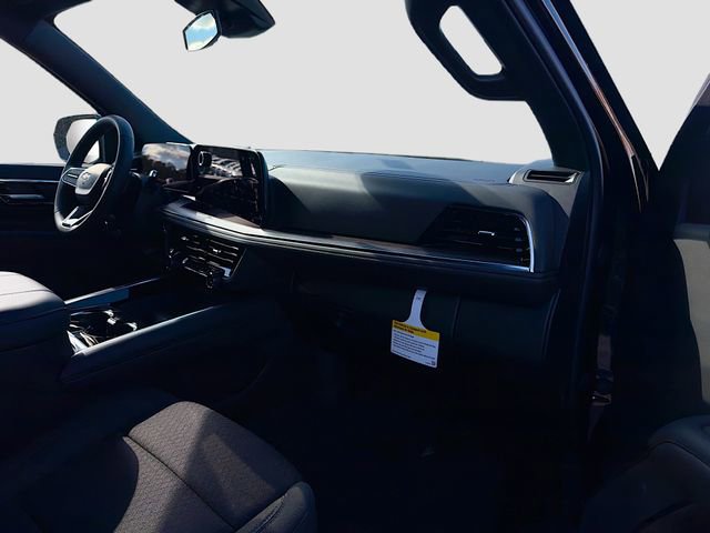 New 2026 Chevrolet Suburban LS image 28