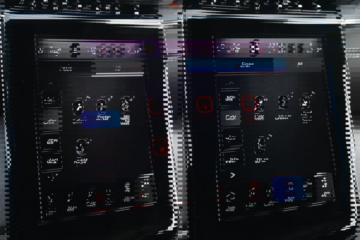 Used 2022 Jeep Grand Cherokee Limited image 42