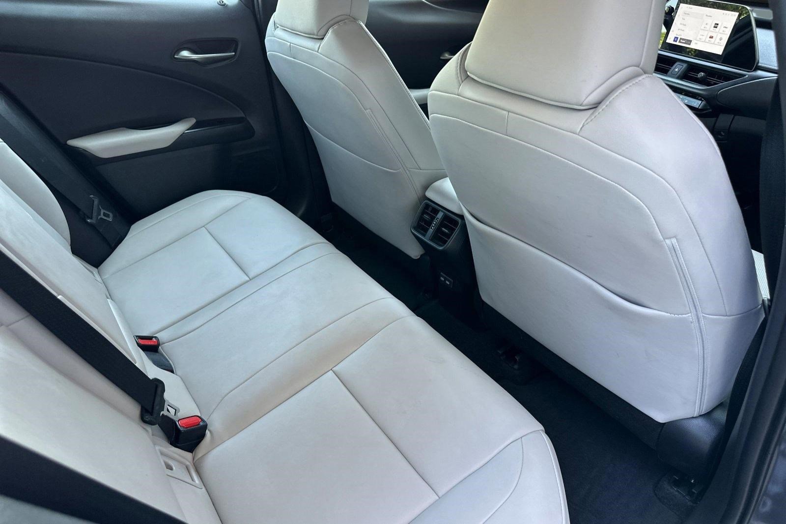 Certified 2023 Lexus UX 250h F Sport w/ Accessory Package (A2) image 30