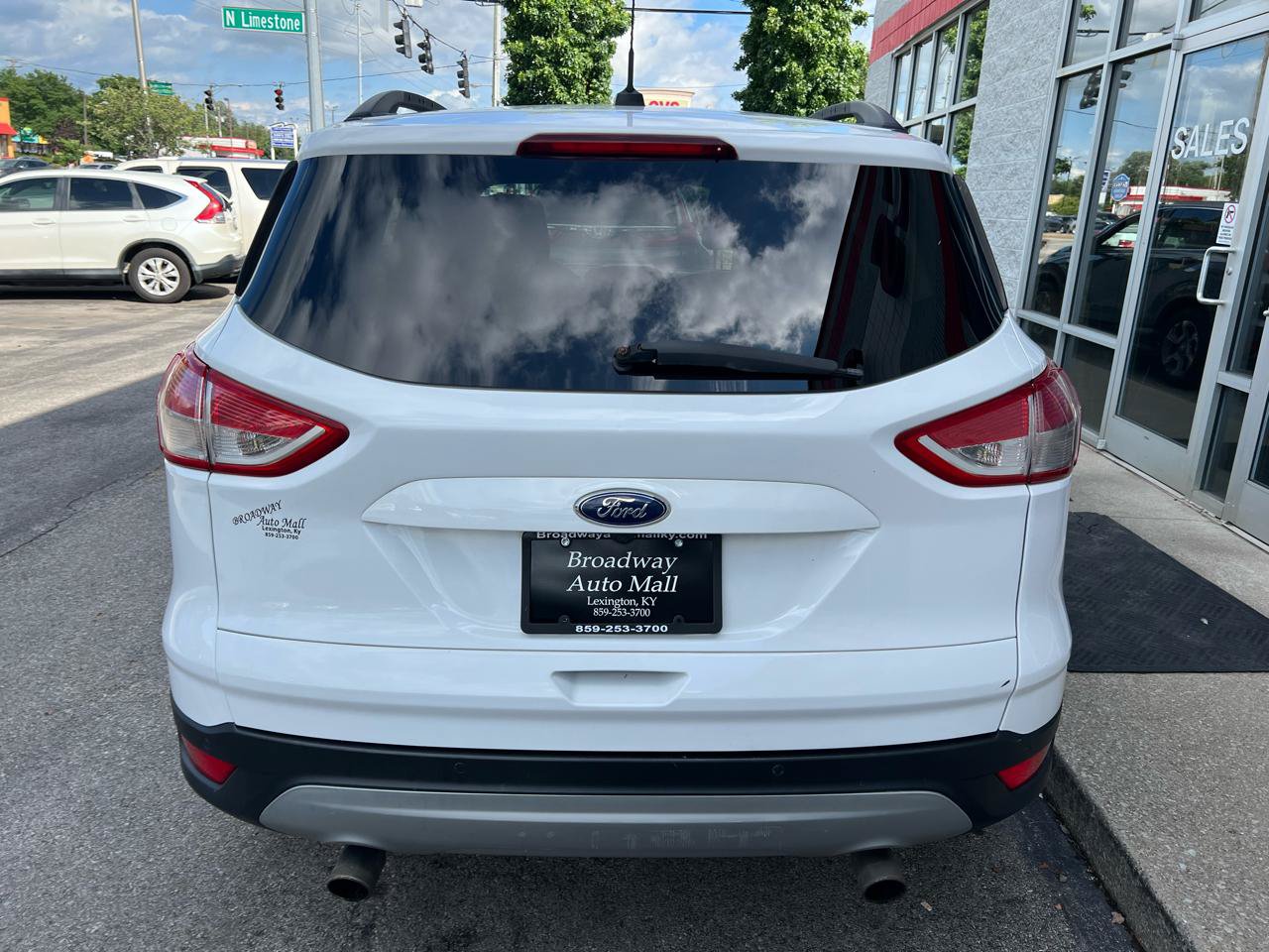 Used 2015 Ford Escape SE w/ Equipment Group 201A AWD/4WD image 6