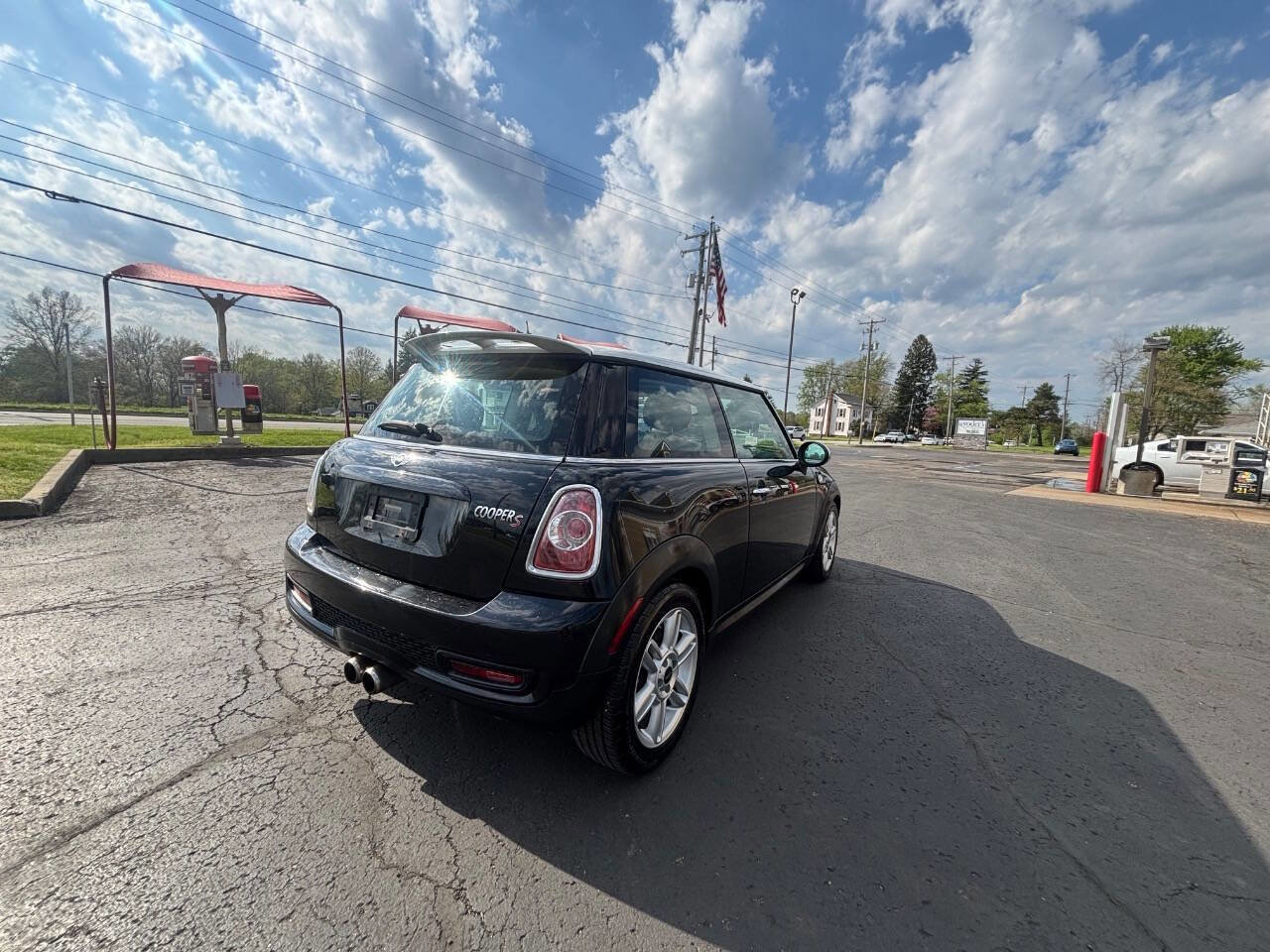 Used 2013 MINI Cooper S FWD image 4