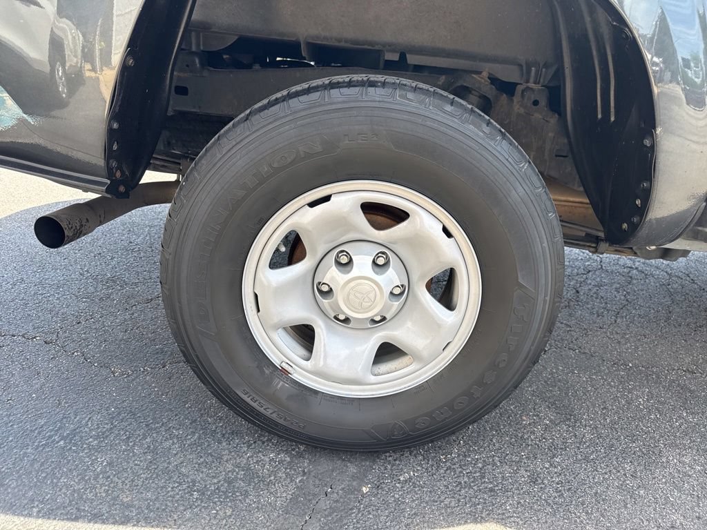 Used 2023 Toyota Tacoma SR AWD/4WD image 49