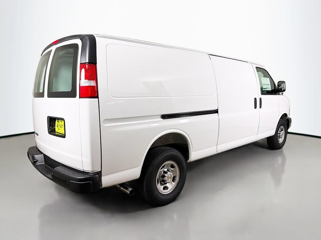New 2026 Chevrolet Express 3500 Extended w/ Driver Convenience Package RWD image 5