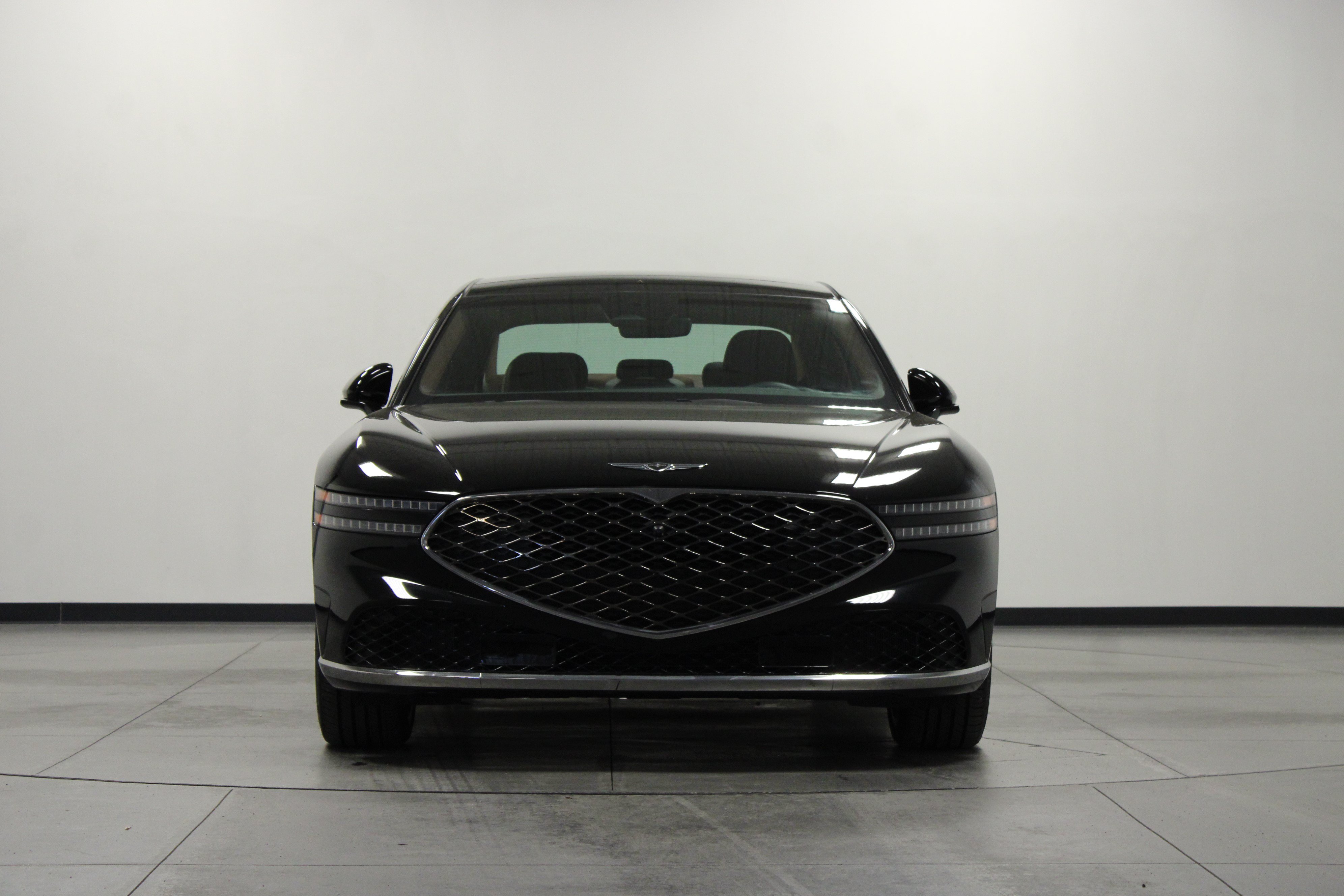 Used 2026 Genesis G90 3.5T AWD/4WD image 9