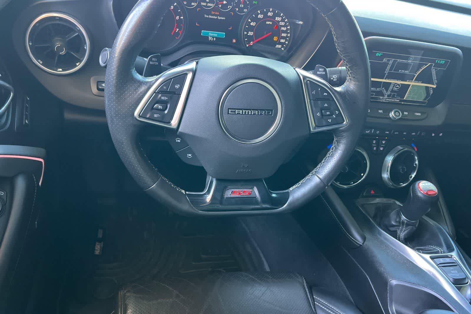 Used 2016 Chevrolet Camaro SS RWD image 16