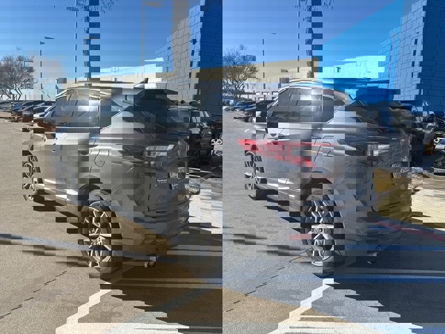 Used 2020 Acura RDX w/ Technology Package image 2