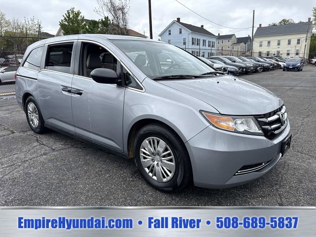 Used 2016 Honda Odyssey LX image 2