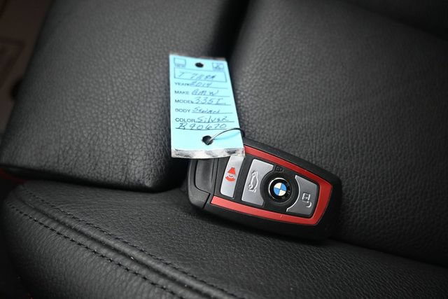 Used 2014 BMW 335i xDrive Sedan AWD/4WD image 18