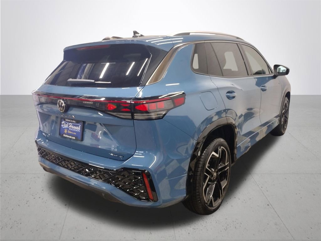 New 2026 Volkswagen Tiguan SEL R-Line image 12