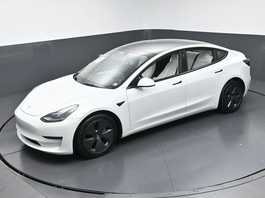 Used 2023 Tesla Model 3 Standard Range RWD image 40