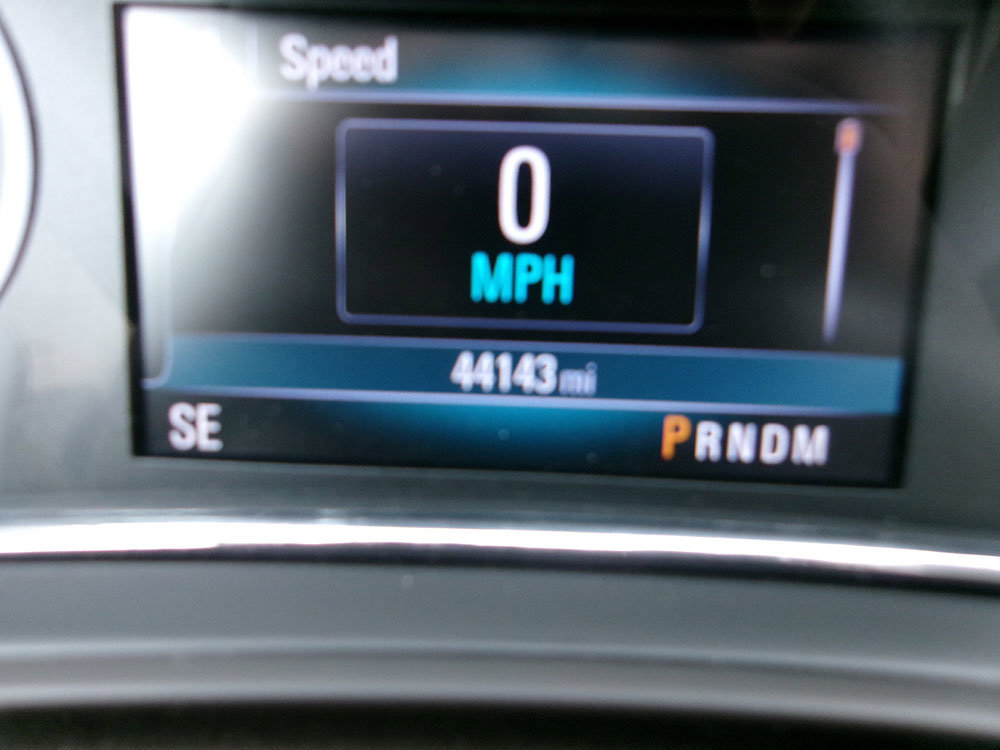 Used 2017 Buick Regal Sport Touring image 17