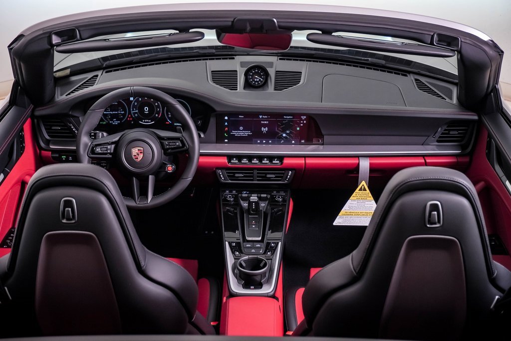 New 2026 Porsche 911 Carrera image 18