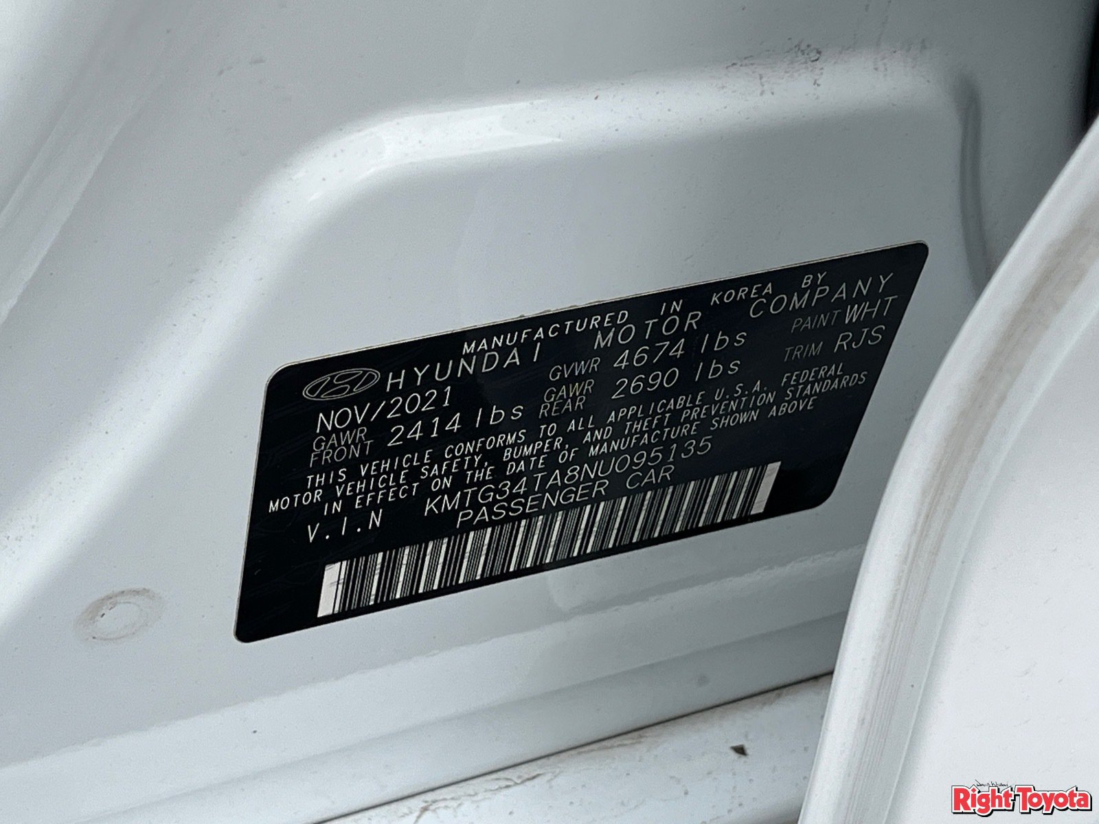 Used 2022 Genesis G70 2.0T RWD image 32