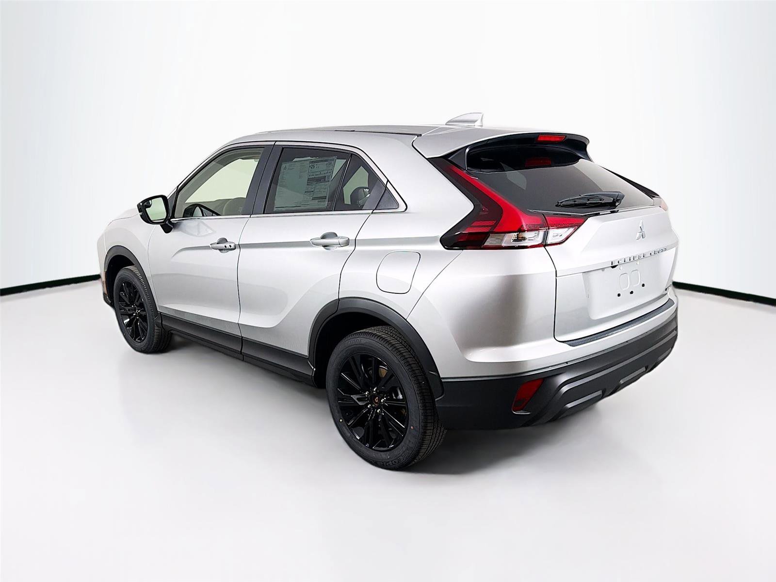 New 2026 Mitsubishi Eclipse Cross LE image 5