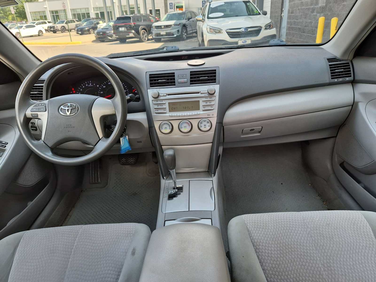 Used 2011 Toyota Camry LE w/ LE Extra-Value Pkg FWD image 15
