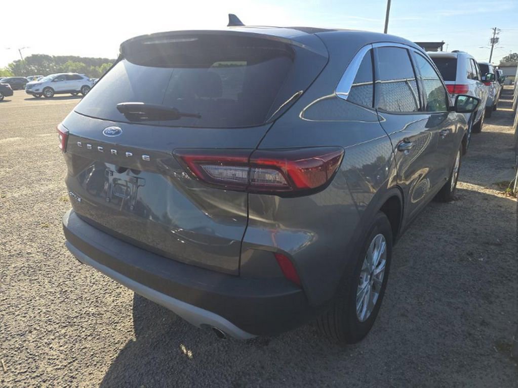 Used 2023 Ford Escape Active w/ Cold Weather Package image 2
