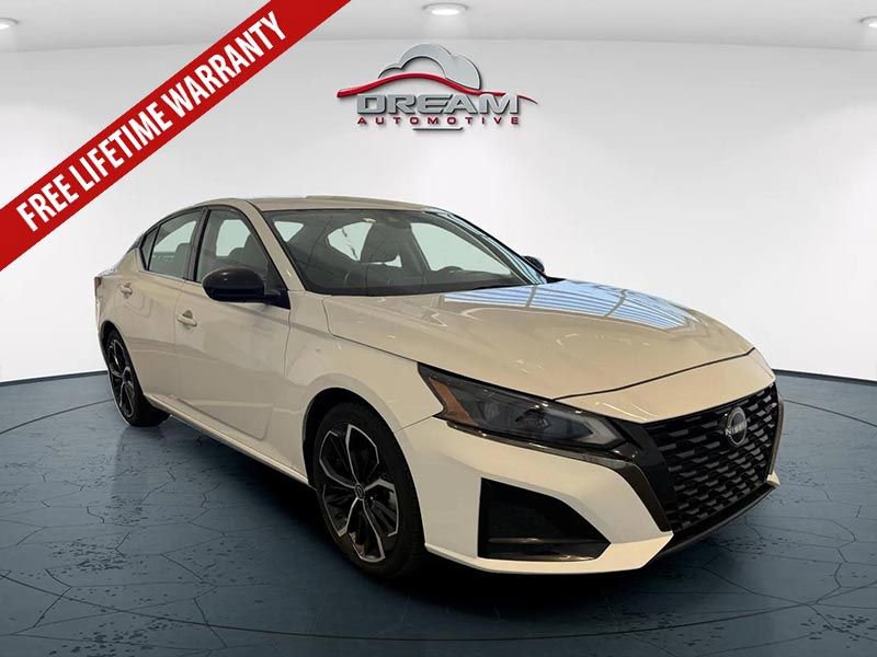 Used 2023 Nissan Altima 2.5 SR