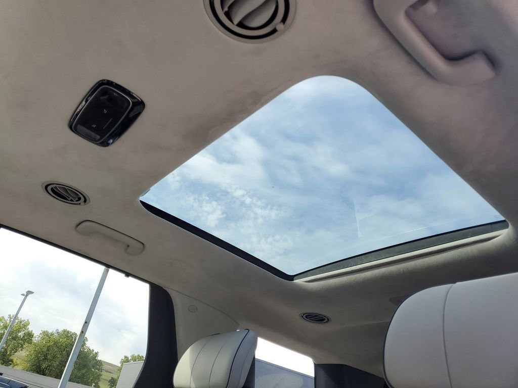 Used 2024 Hyundai Palisade Calligraphy image 30