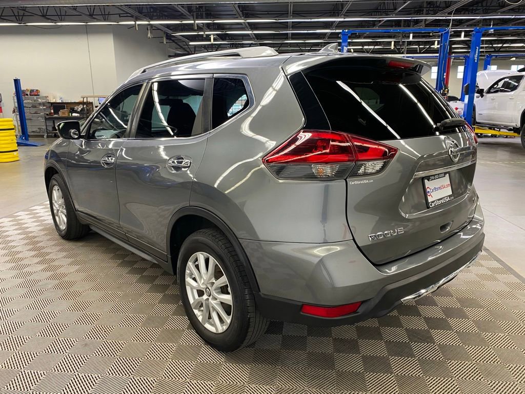 Used 2018 Nissan Rogue SV AWD/4WD image 6