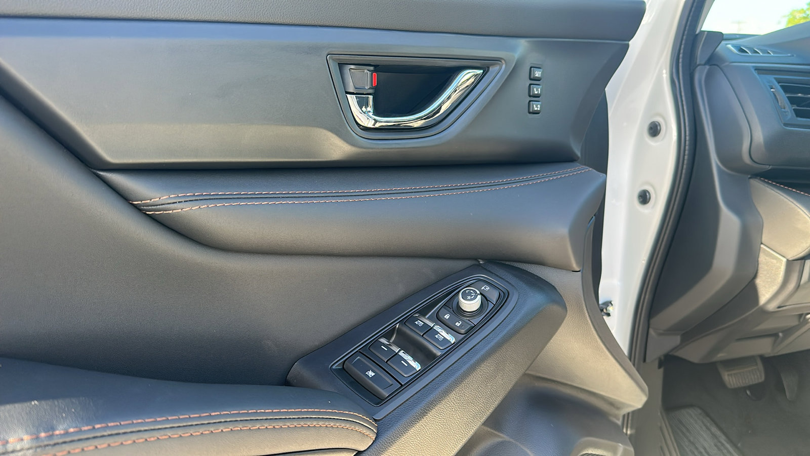 New 2025 Subaru Ascent Bronze Edition image 9