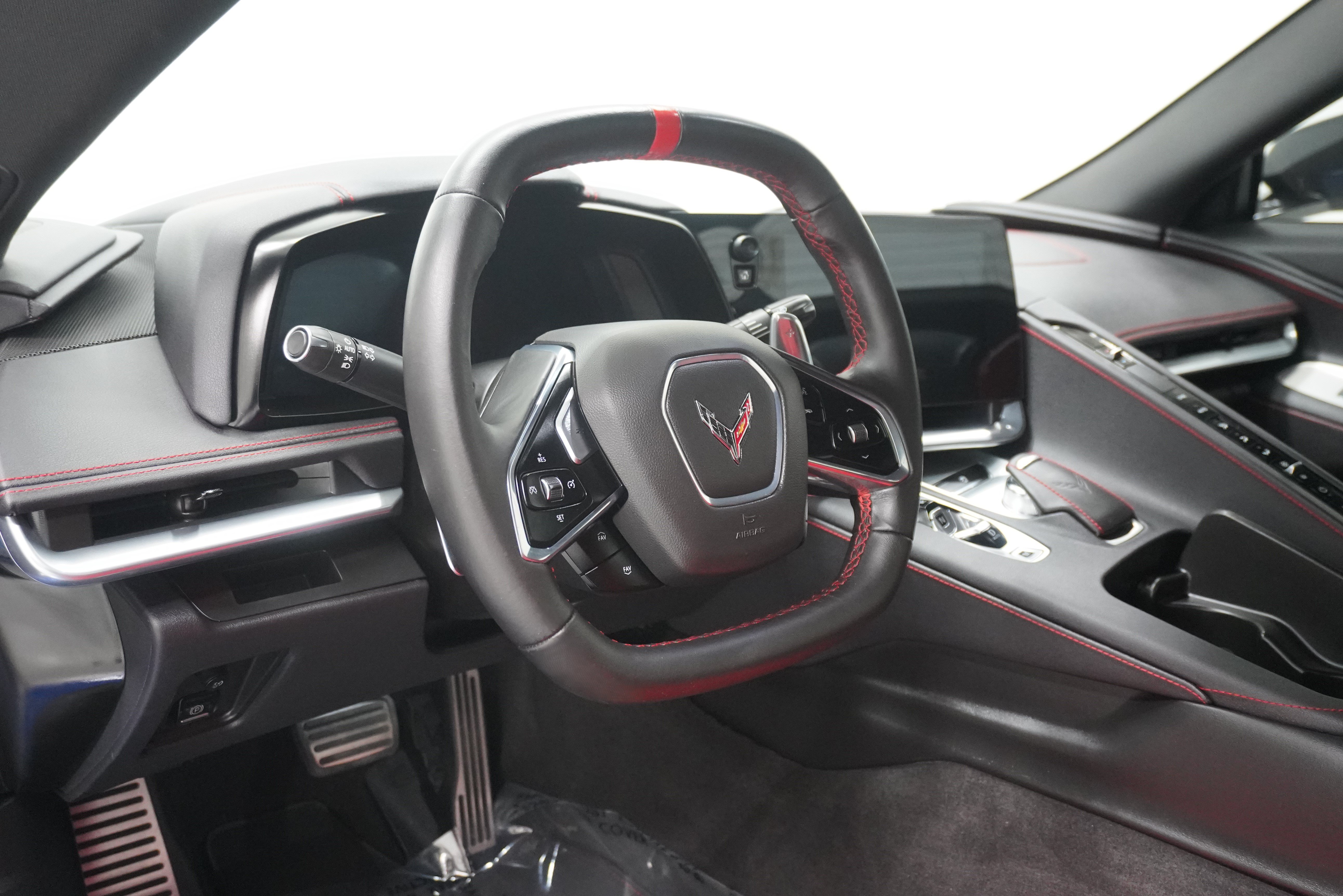 Used 2023 Chevrolet Corvette Stingray Convertible w/ 1LT RWD image 10