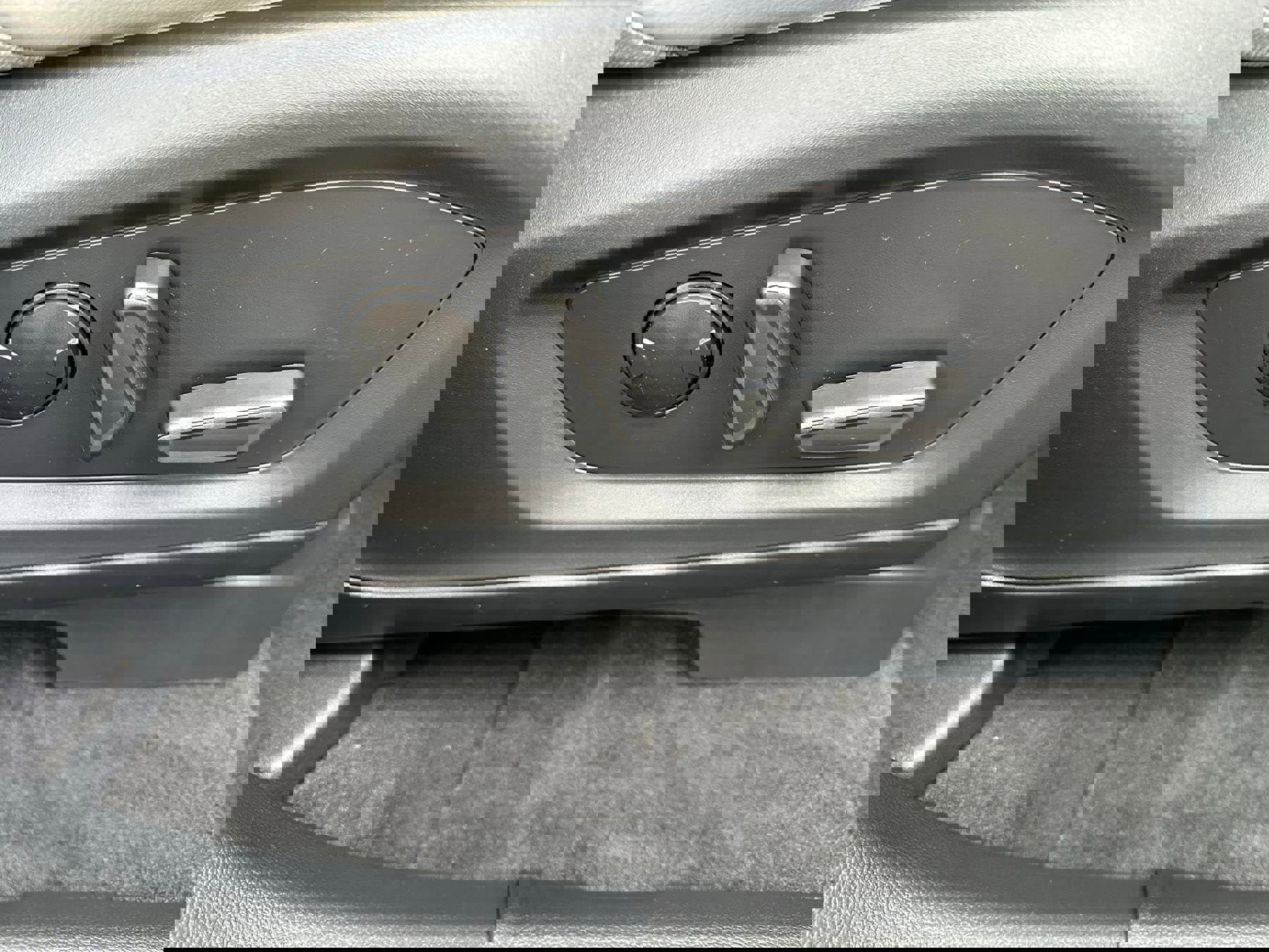 New 2026 Ford Explorer Active w/ Active Comfort Package image 45