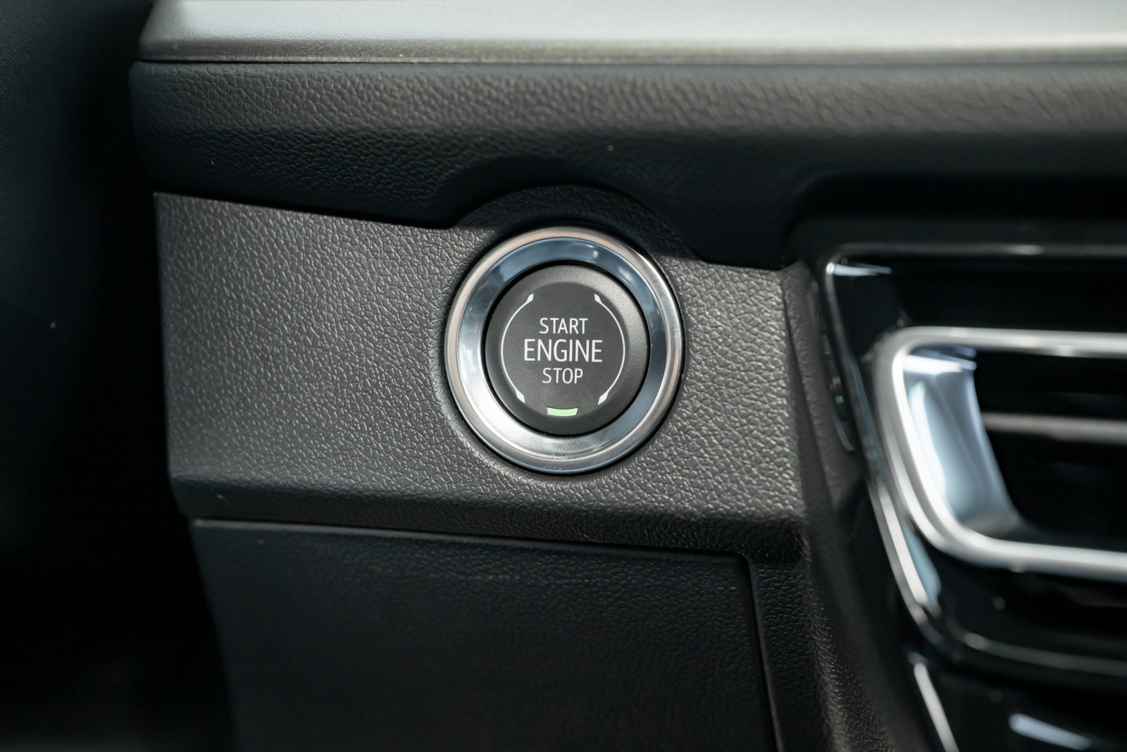 New 2026 Chevrolet Traverse LT w/ Driver Confidence Package image 23
