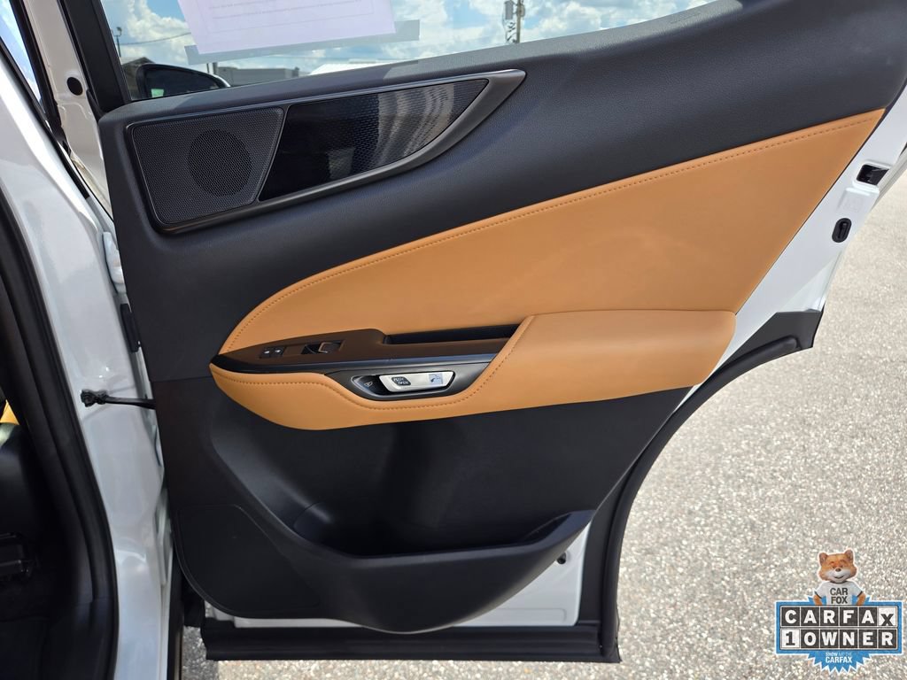 Used 2023 Lexus NX 250 FWD w/ Towing Package (2000 Lbs) image 44
