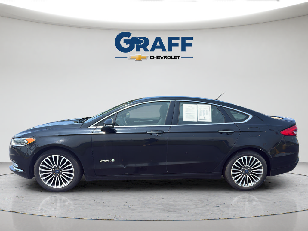 Used 2018 Ford Fusion Titanium FWD image 3