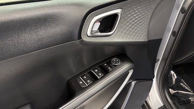 Used 2023 Kia Soul LX w/ Option Group 015 image 15