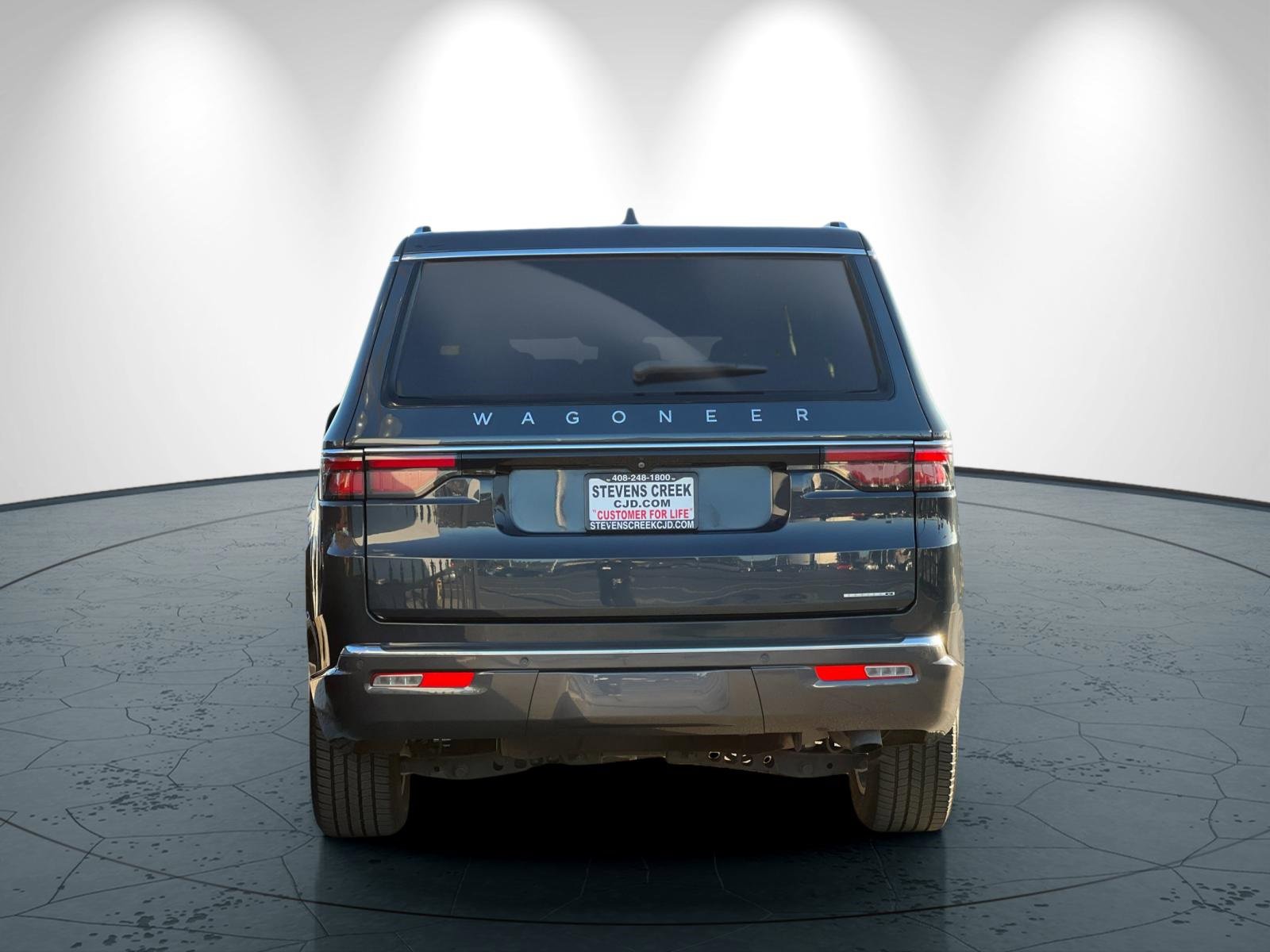 Used 2022 Jeep Wagoneer Series II w/ Convenience Group I image 5