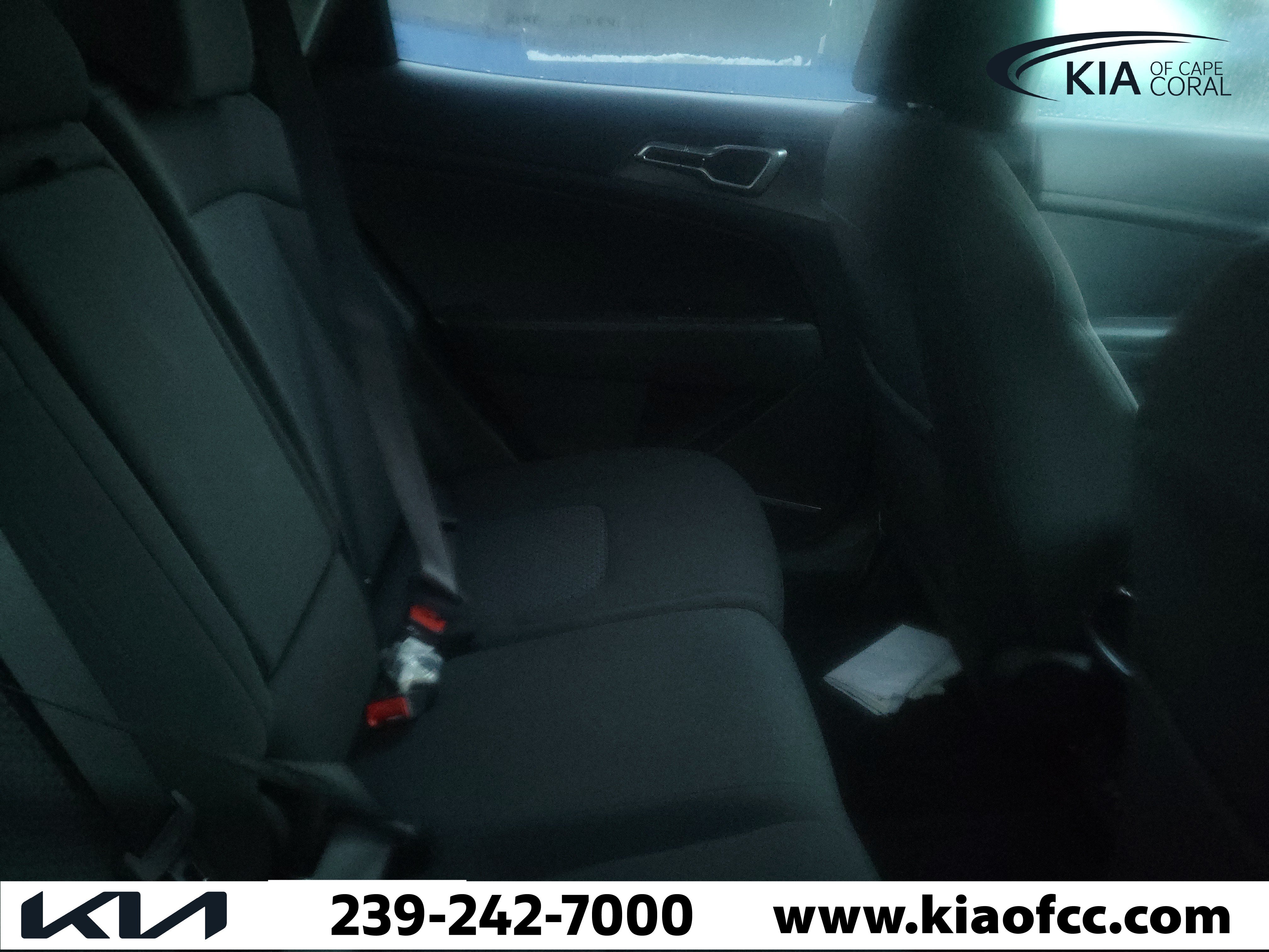 Certified 2026 Kia Sportage LX w/ LX Convenience Package FWD image 10
