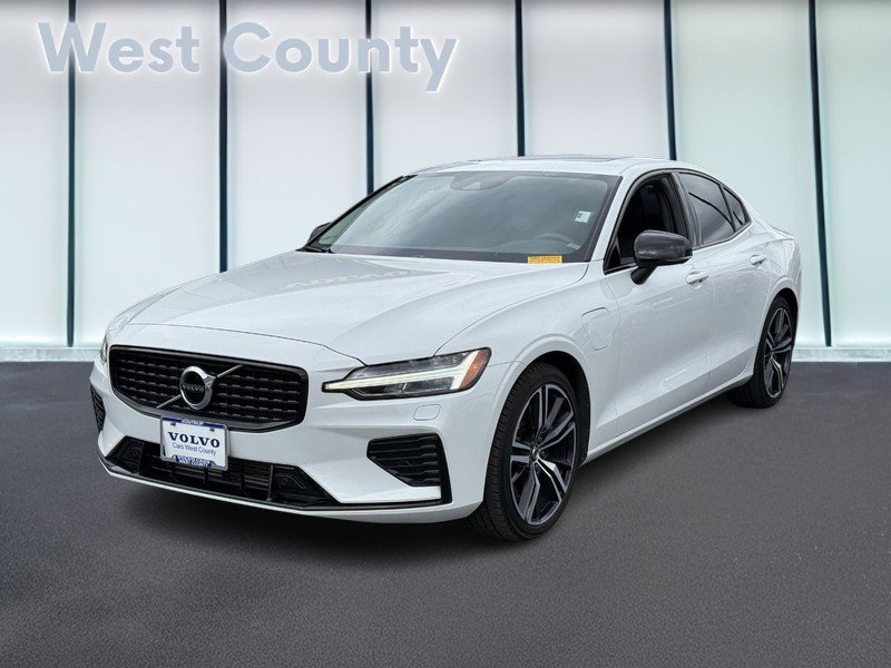 Certified 2022 Volvo S60 T8 R-Design Expression w/ Premium Package AWD/4WD image 9