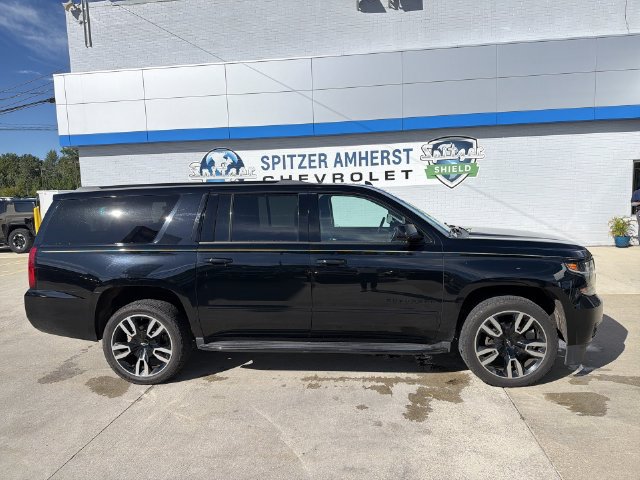 Used 2018 Chevrolet Suburban Premier AWD/4WD image 11