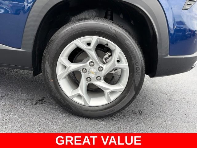 Certified 2024 Chevrolet Trax LS w/ LS Convenience Package FWD image 10