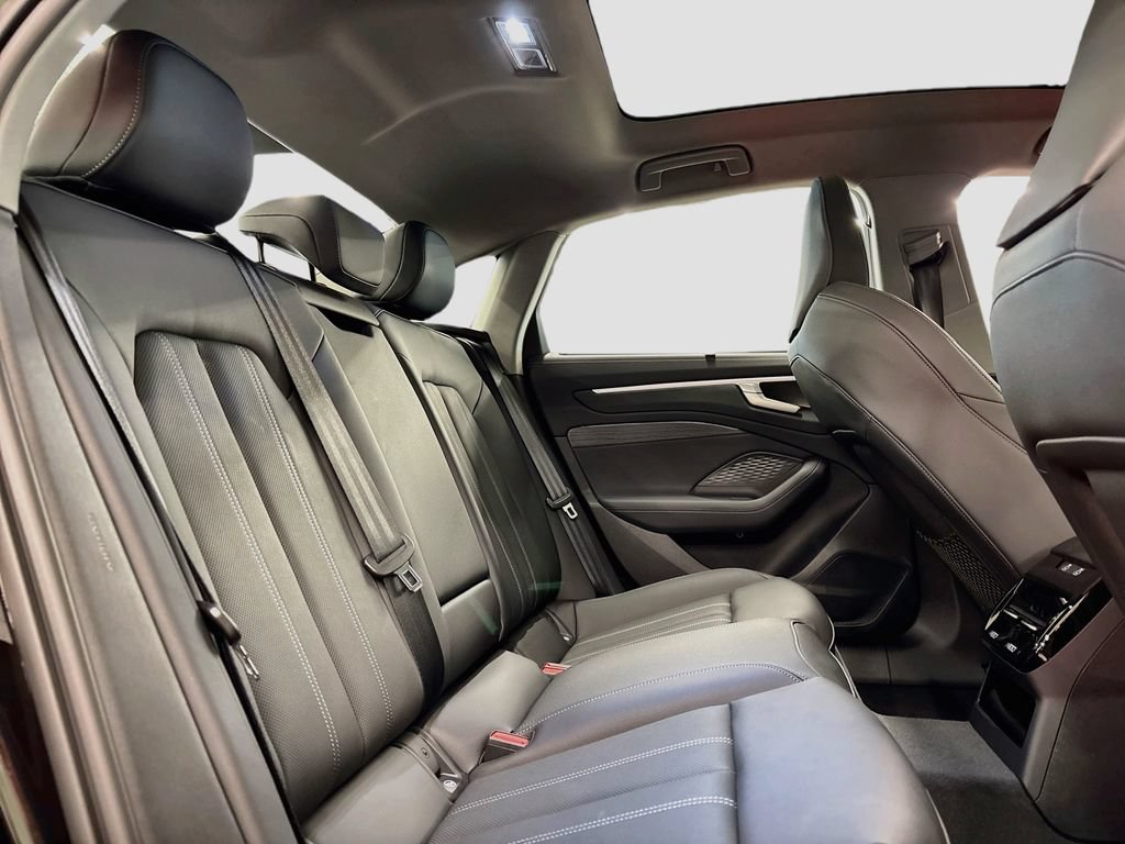 New 2026 Audi A6 Premium Plus AWD/4WD image 16