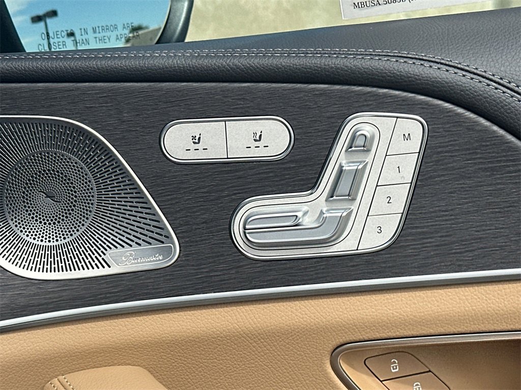 New 2026 Mercedes-Benz GLS 580 4MATIC image 17
