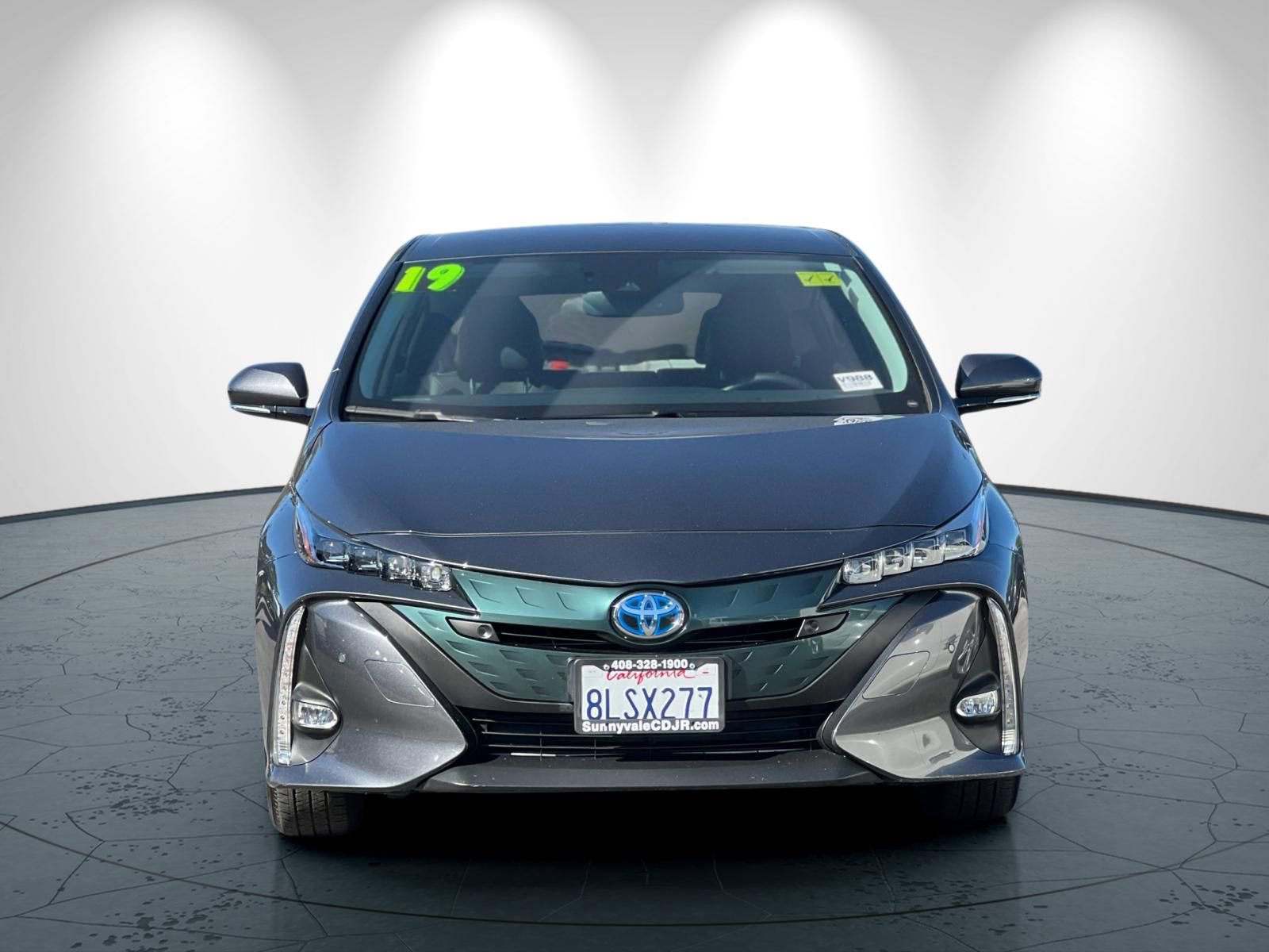 Used 2019 Toyota Prius Prime Advanced FWD image 9