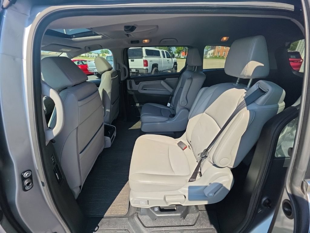 Used 2023 Honda Odyssey Touring image 22