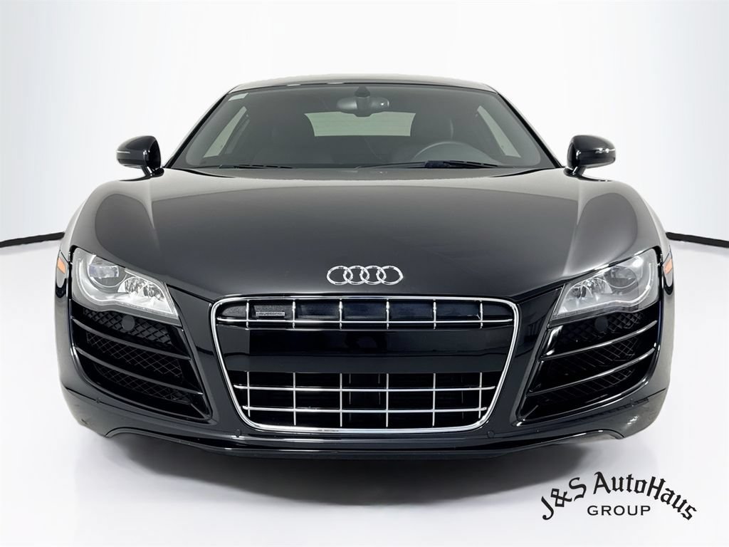 Used 2011 Audi R8 V10 AWD/4WD image 2