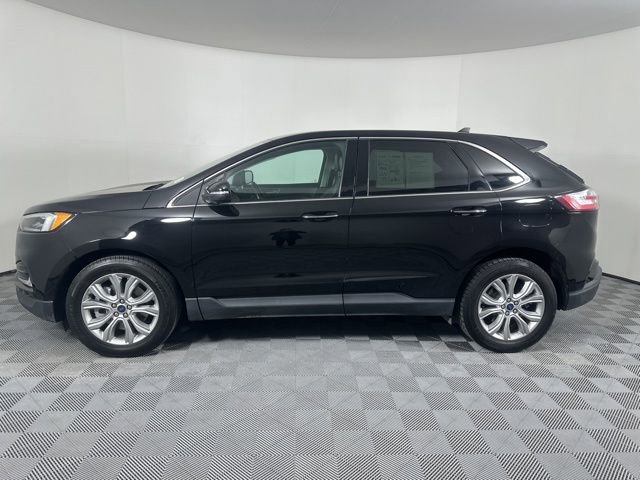 Used 2022 Ford Edge Titanium w/ Equipment Group 301A image 6