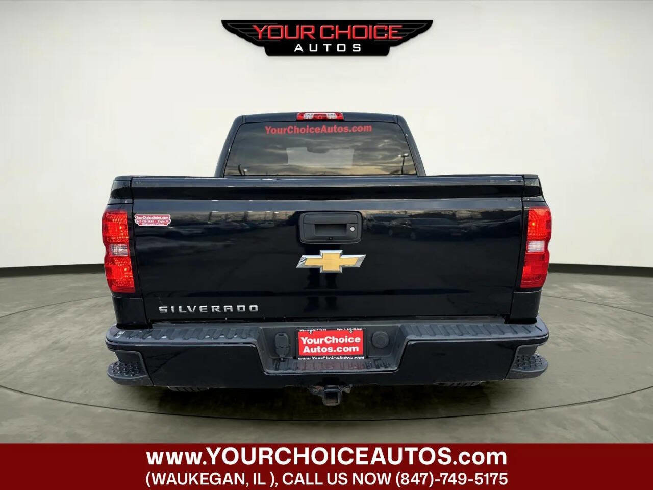 Used 2018 Chevrolet Silverado 1500 Custom w/ Custom Value Package AWD/4WD image 5