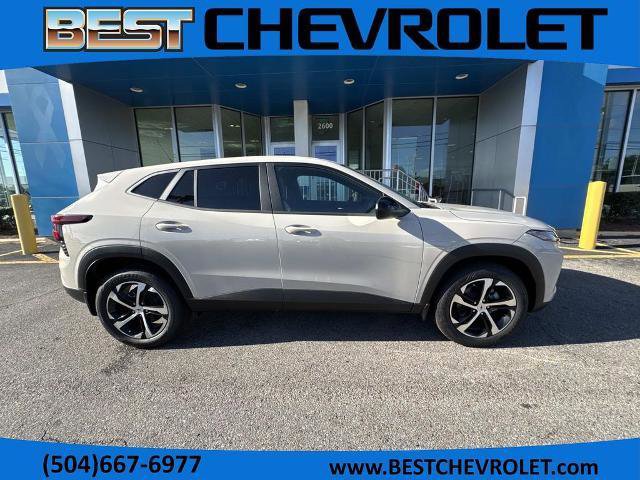 New 2026 Chevrolet Trax RS w/ Sunroof Package FWD image 1