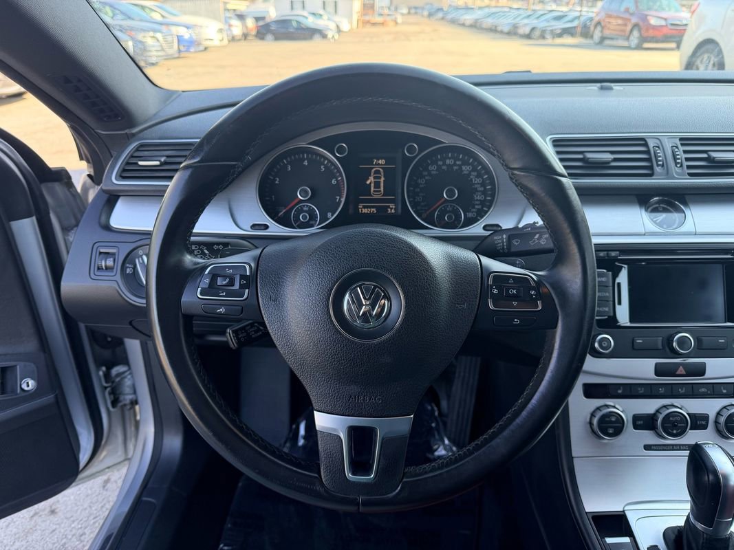 Used 2015 Volkswagen CC R-Line image 17