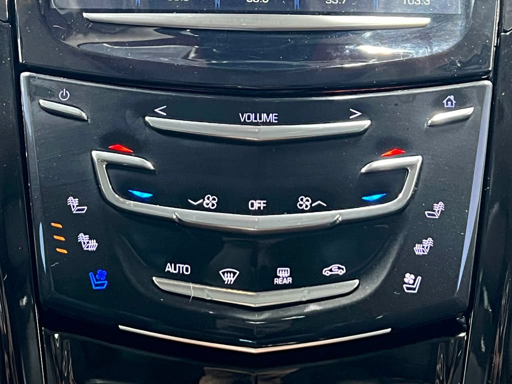 Used 2017 Cadillac Escalade Luxury AWD/4WD image 27