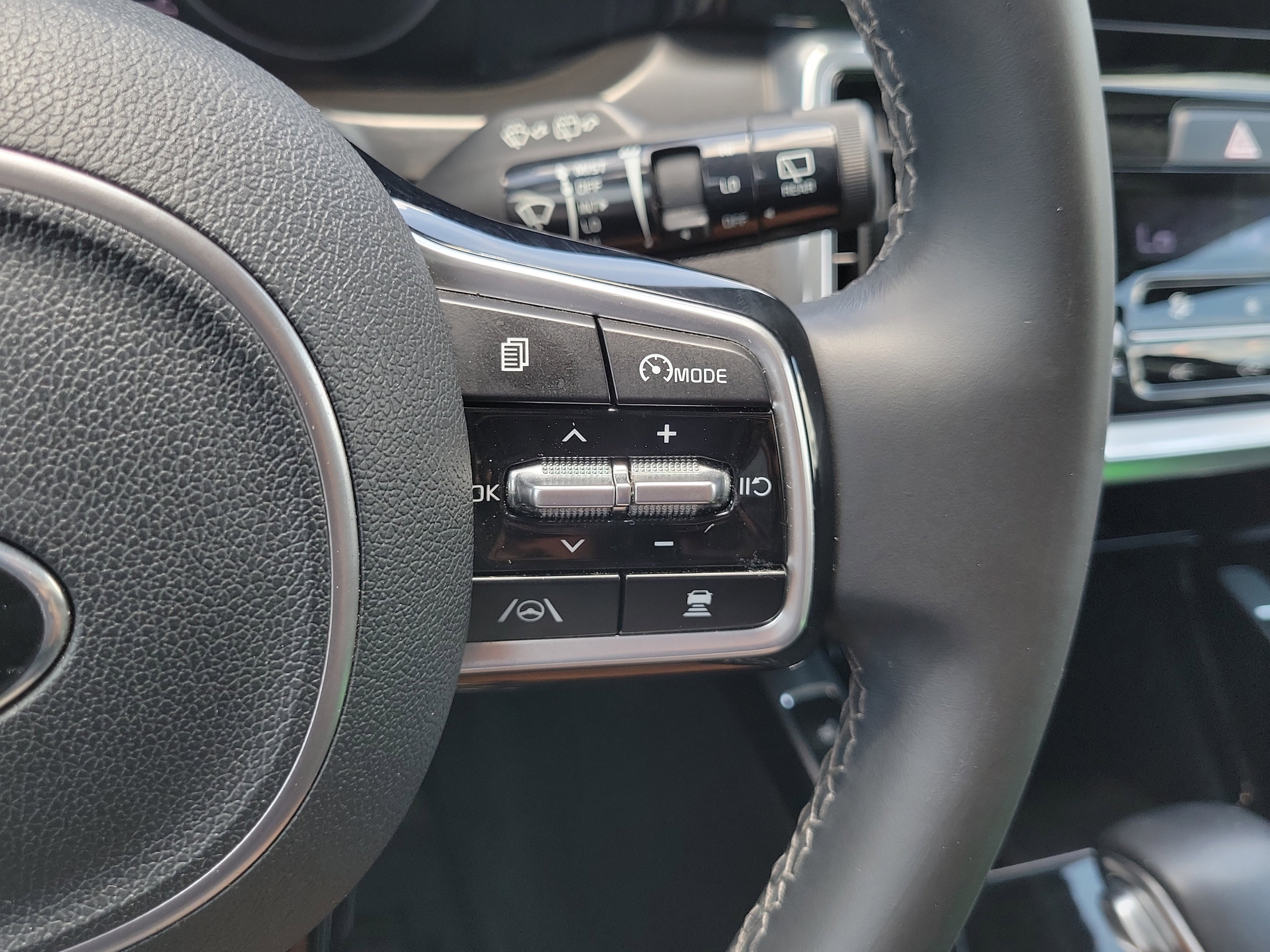 Used 2021 Kia Sorento SX FWD image 27