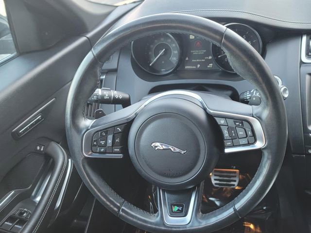 Used 2018 Jaguar E-PACE R-Dynamic SE image 16