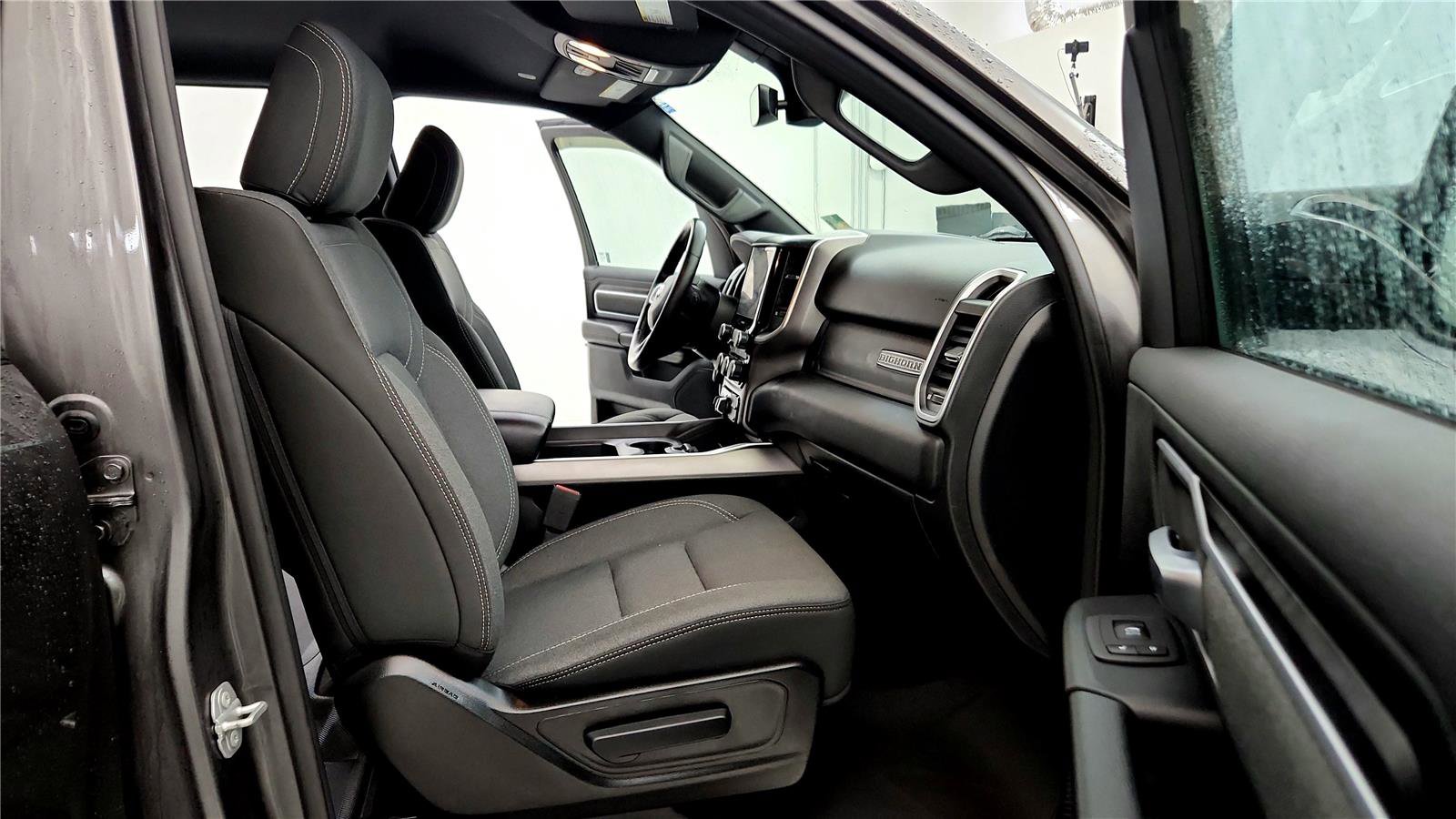 Used 2021 RAM 1500 Big Horn image 17