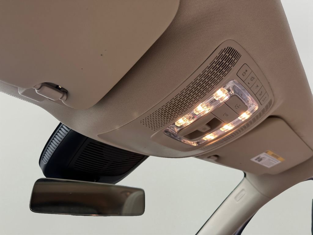 Used 2023 Mercedes-Benz GLS 450 4MATIC image 21