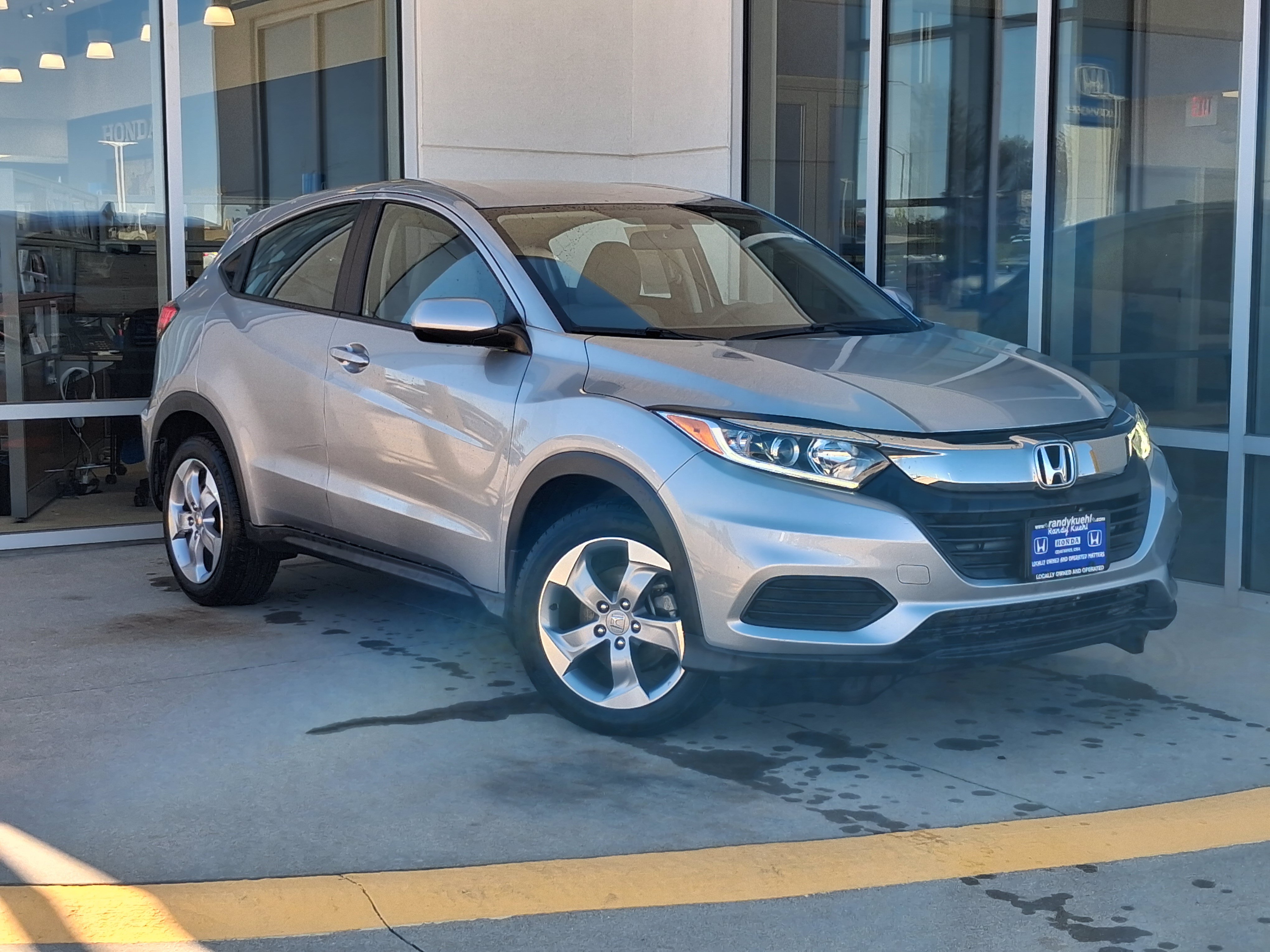 Used 2020 Honda HR-V LX image 2